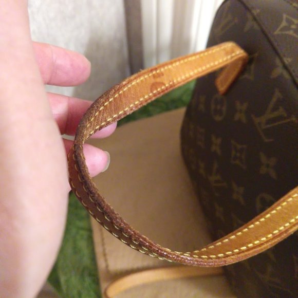 Louis Vuitton Monogram Spontini with Strap - Picture 11 of 16